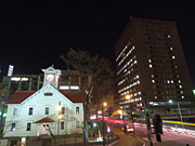 札幌市時計台の夜景