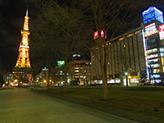 テレビ塔と大通公園の夜景